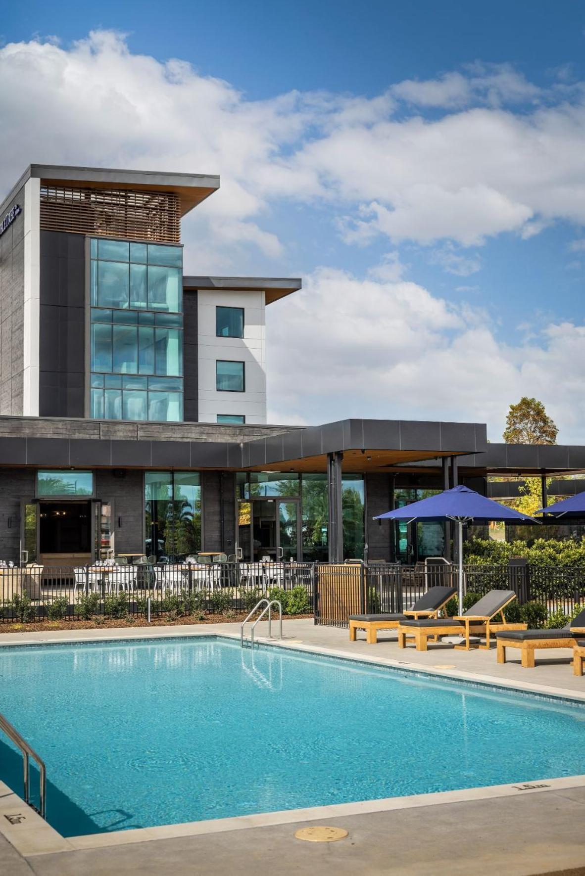 Doubletree By Hilton Karaka Hotel Auckland Exterior photo